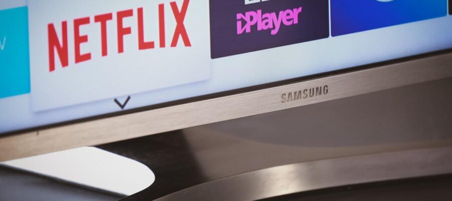 Cómo actualizar aplicaciones en un Smart TV Samsung